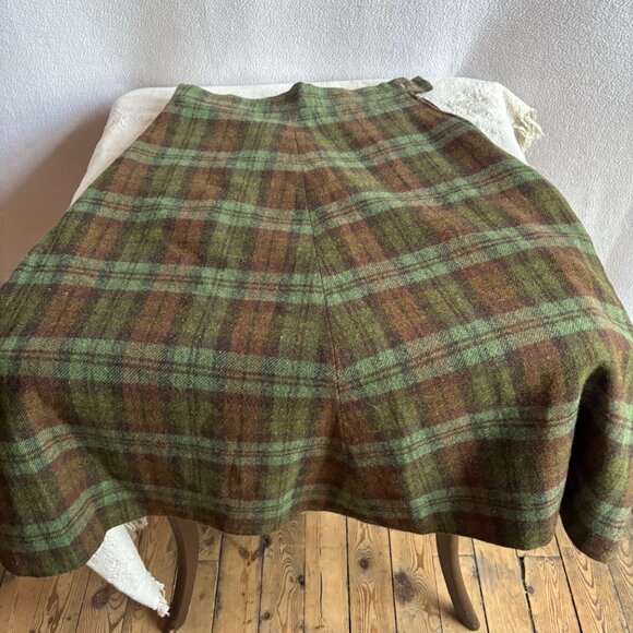 1950s-1970s Green Brown Wool Plaid Flare Skirt 28 Waist - Picture 9 of 11